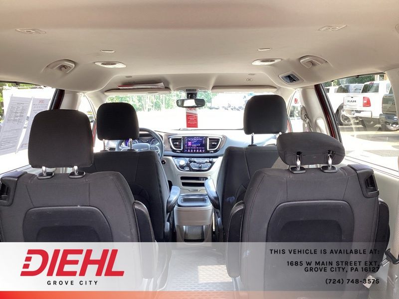 Used 2019 Chrysler Pacifica Van