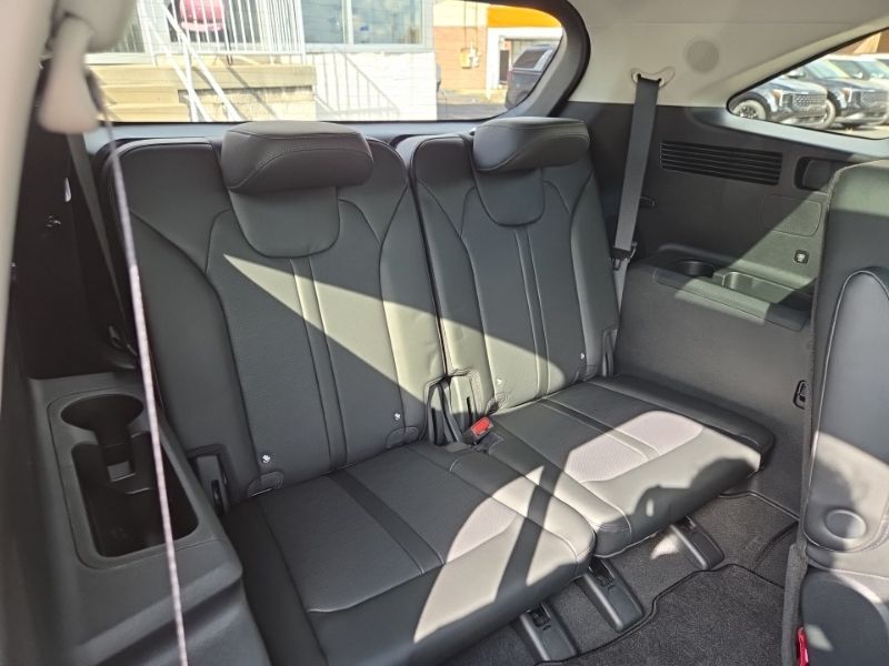 New 2026 Kia Sorento SUV