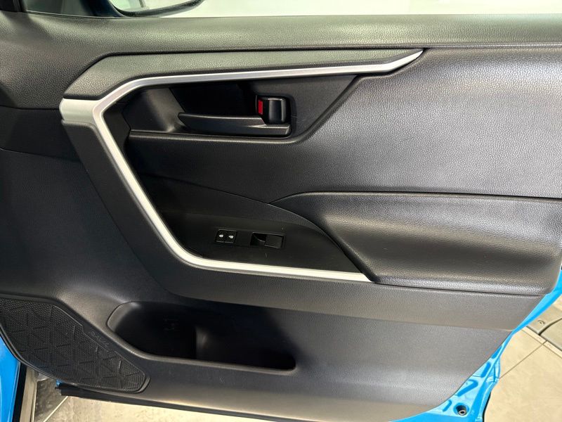 Used 2019 Toyota RAV4 SUV