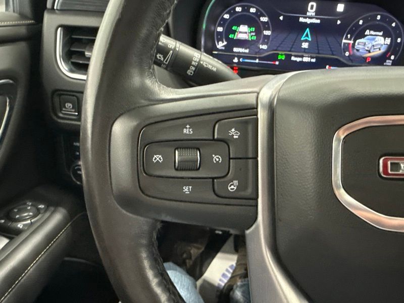 Used 2022 GMC Yukon XL SUV