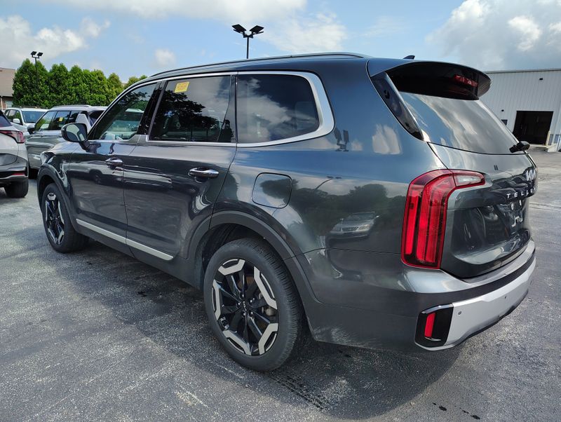 Used 2024 Kia Telluride SUV