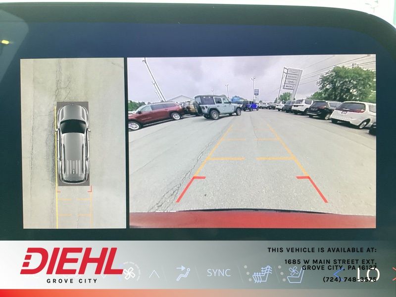 Used 2024 Chevrolet Traverse SUV