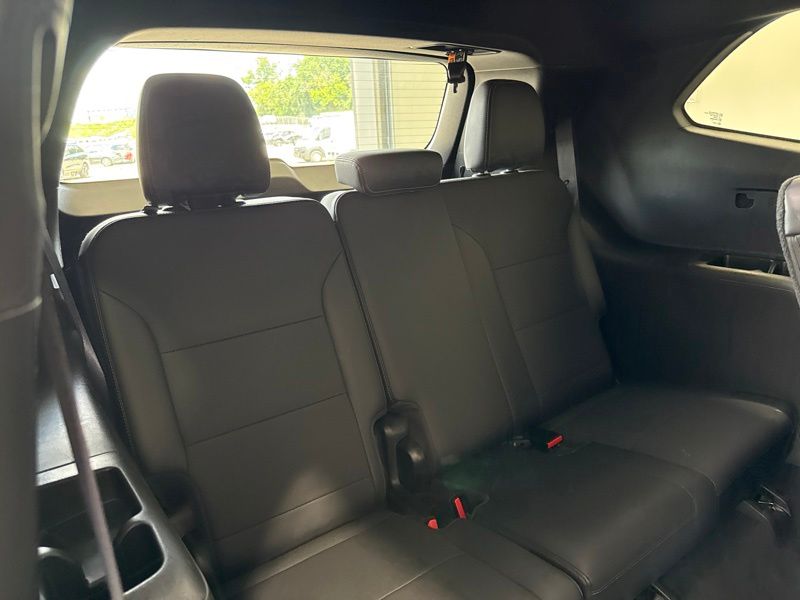 Used 2025 Buick Enclave SUV