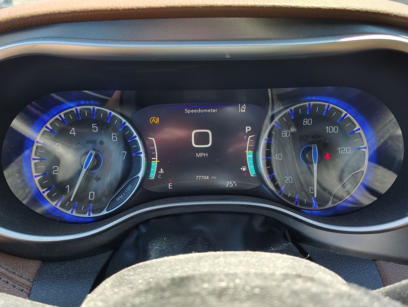 Used 2020 Chrysler Pacifica Van
