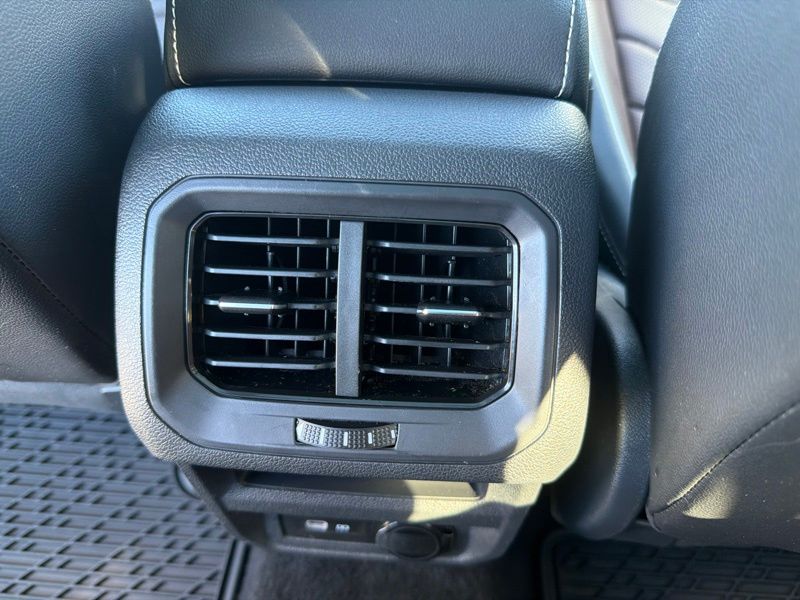 Used 2023 Volkswagen Tiguan SUV