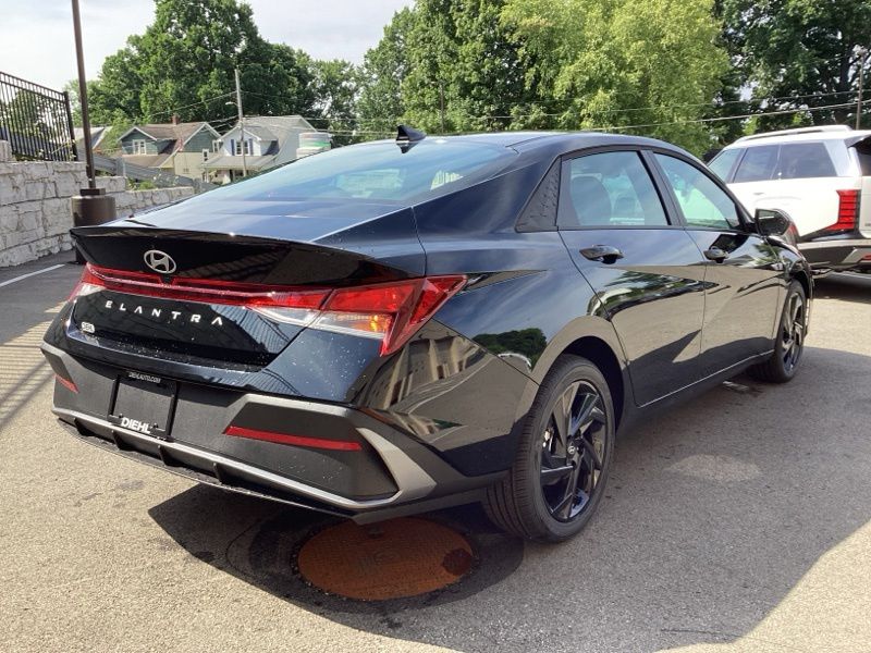 New 2026 Hyundai Elantra Sedan
