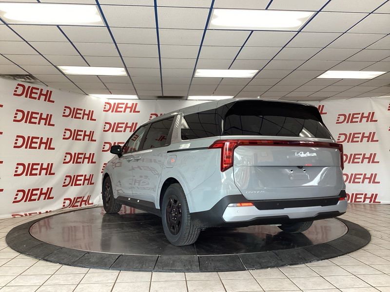 New 2027 Kia Carnival MPV Van