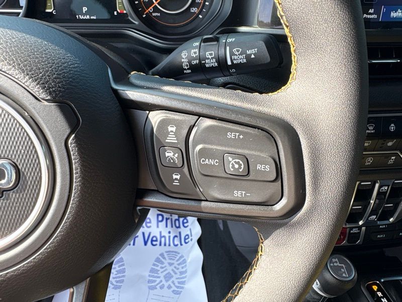 Used 2024 Jeep Wrangler SUV