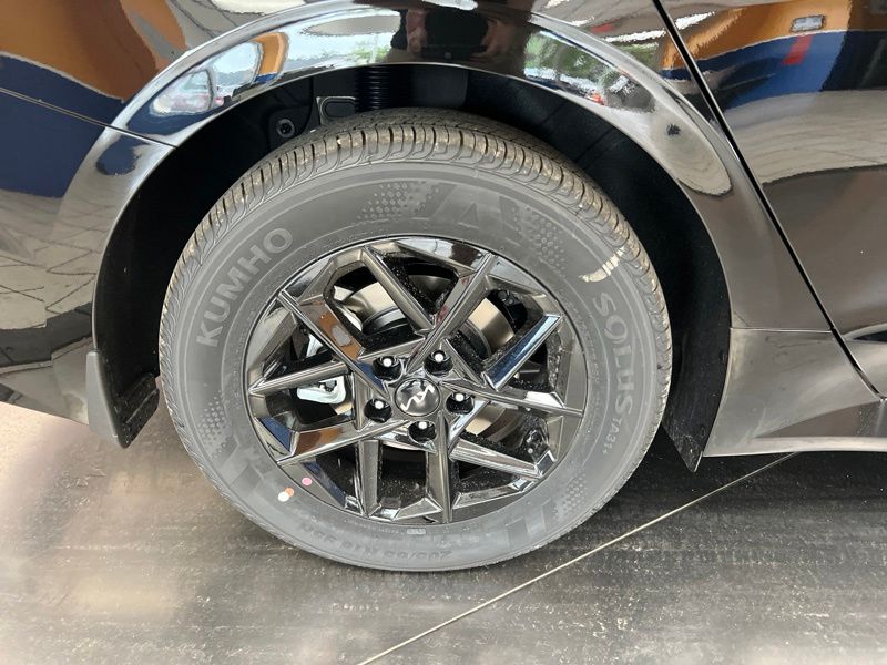 New 2026 Kia K5 Sedan