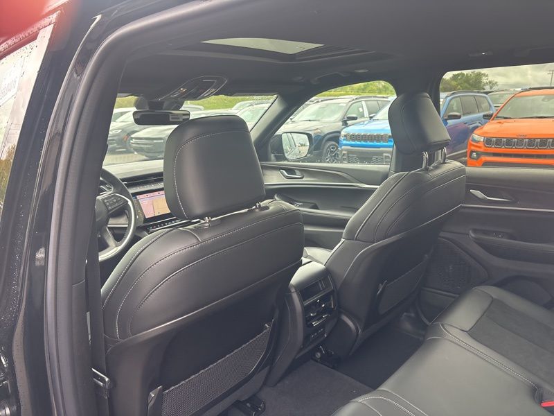 New 2026 Jeep Grand Cherokee SUV