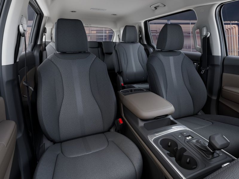 New 2027 Kia Carnival MPV Van