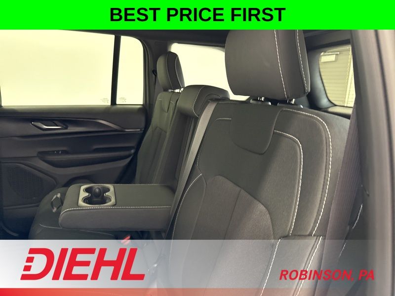 New 2026 Jeep Grand Cherokee SUV