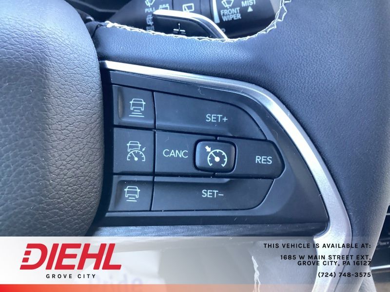 Used 2023 Jeep Grand Cherokee SUV
