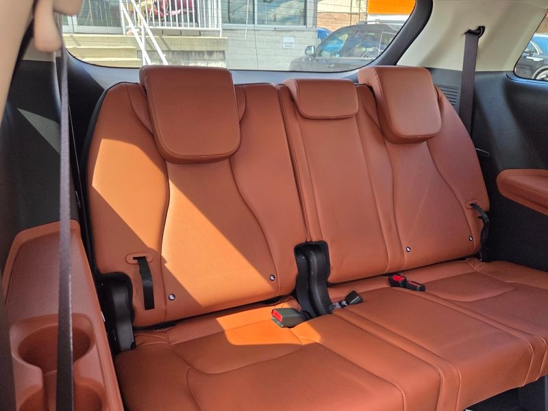 New 2026 Kia Carnival Hybrid Van