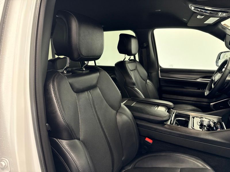 Used 2024 Jeep Wagoneer SUV