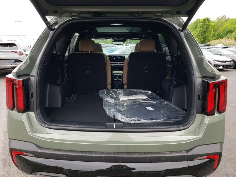 New 2026 Kia Sorento SUV