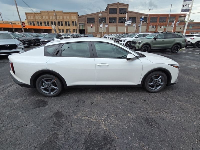 New 2026 Kia K4 Sedan