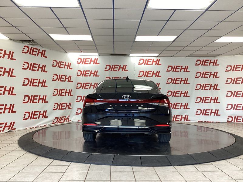 Used 2023 Hyundai Elantra Sedan