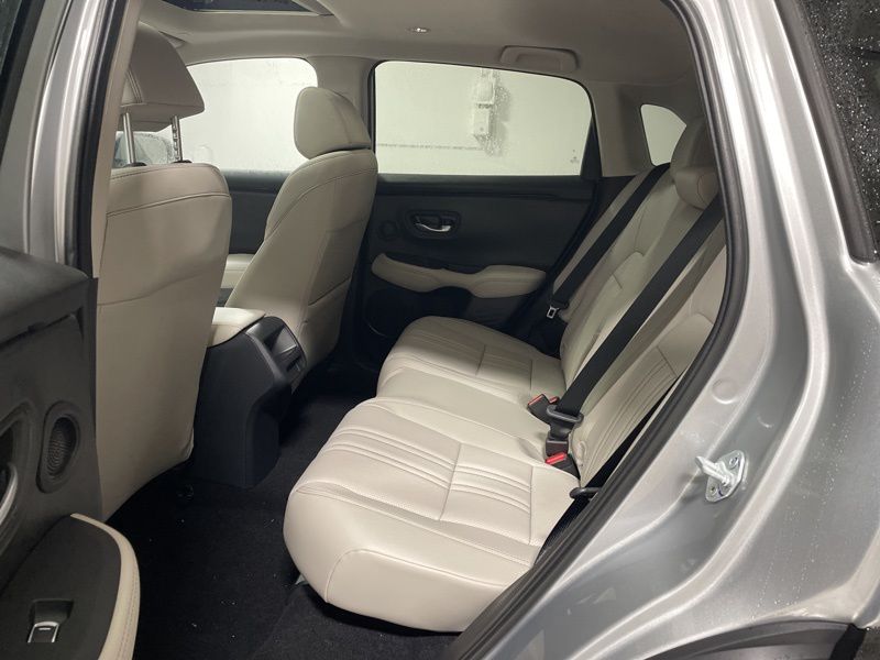 2026 Honda HR-V EX-L - Photo 16
