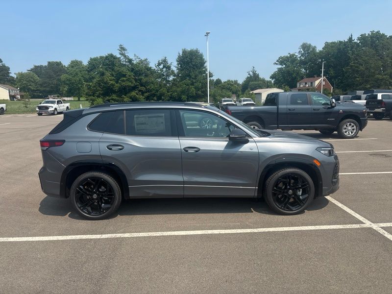 New 2026 Volkswagen Tiguan SUV