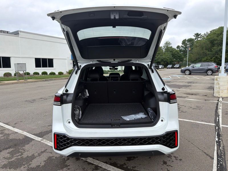 New 2026 Volkswagen Tiguan SUV