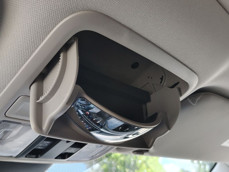 Used 2025 Honda Odyssey Van