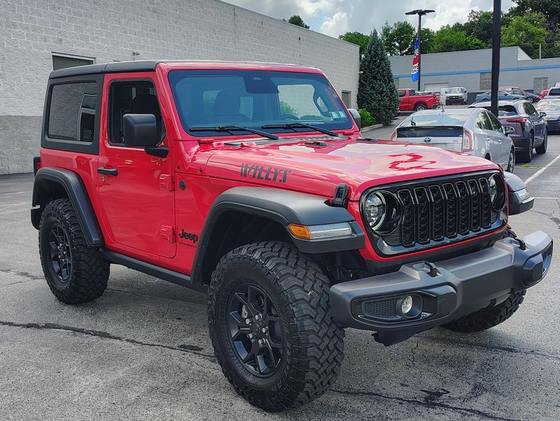 Used 2025 Jeep Wrangler SUV