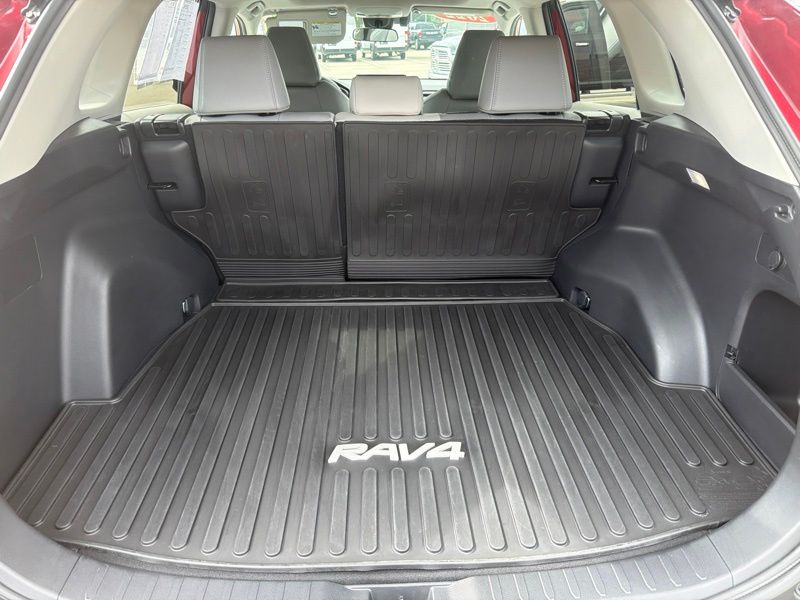 Used 2022 Toyota RAV4 SUV