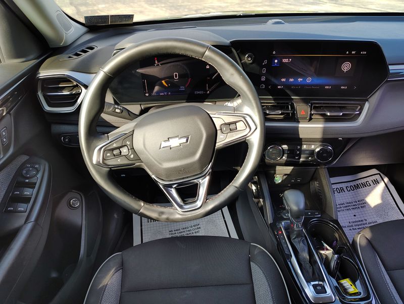 Used 2024 Chevrolet TrailBlazer SUV