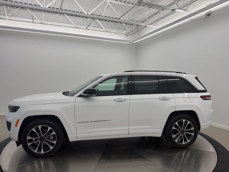 Used 2023 Jeep Grand Cherokee SUV