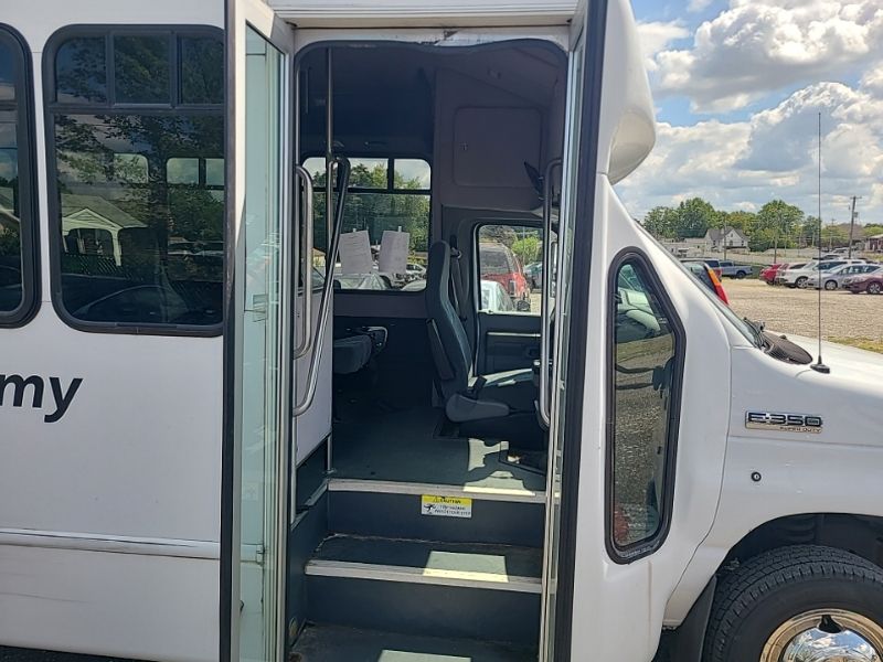 Used 2017 Ford E-350SD Sedan