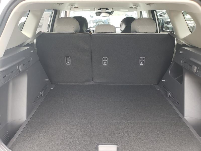 New 2027 Kia Seltos SUV