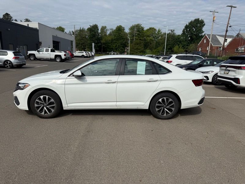 Used 2024 Volkswagen Jetta Sedan