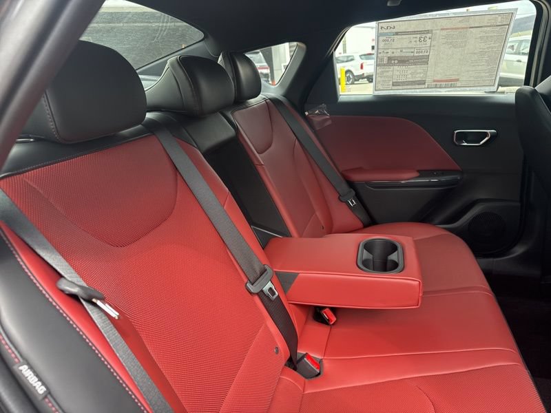 2026 Kia K4 GT-Line - Photo 11