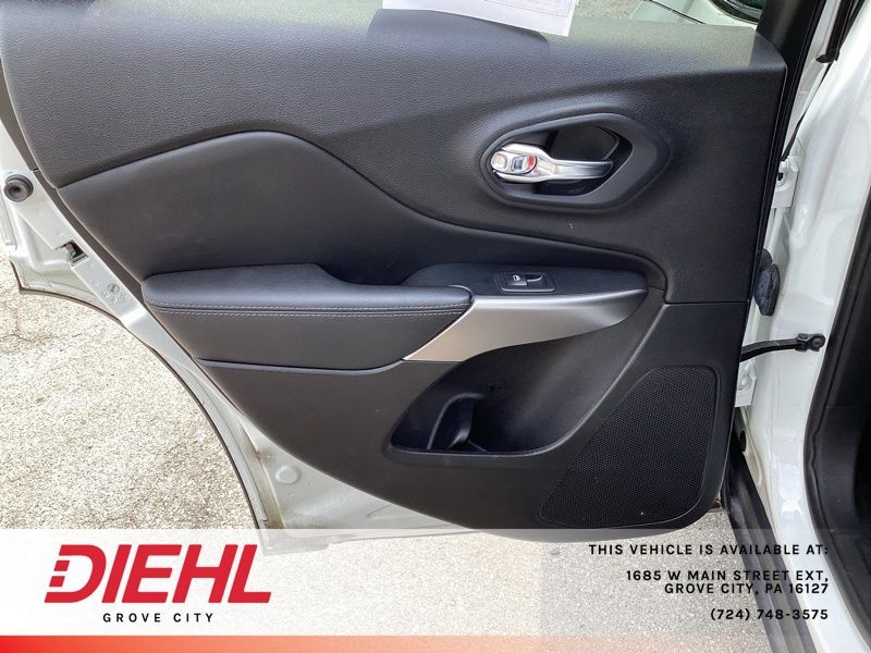 Used 2022 Jeep Cherokee SUV