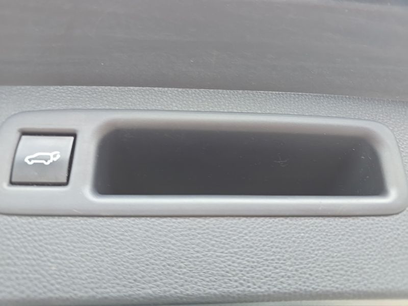 Used 2021 Toyota Highlander SUV