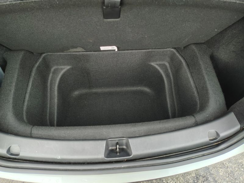 Used 2025 Tesla Model Y SUV