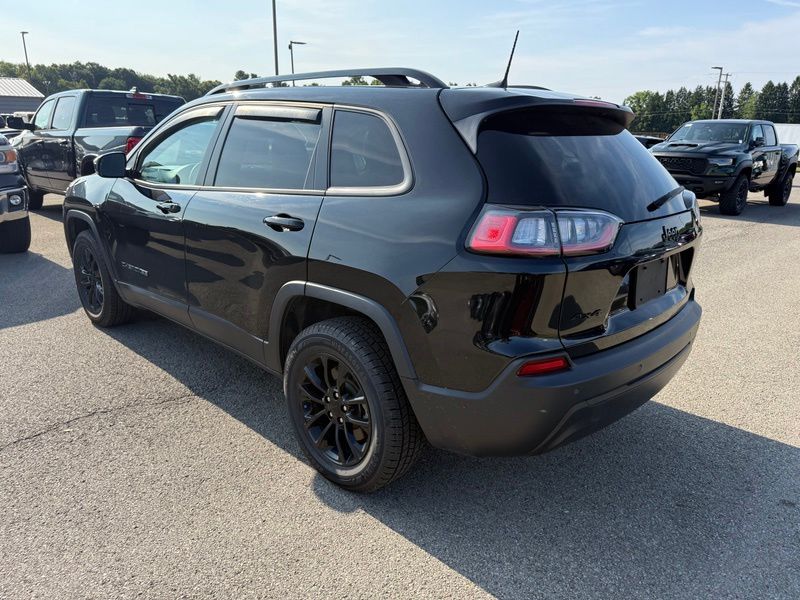 Used 2023 Jeep Cherokee SUV