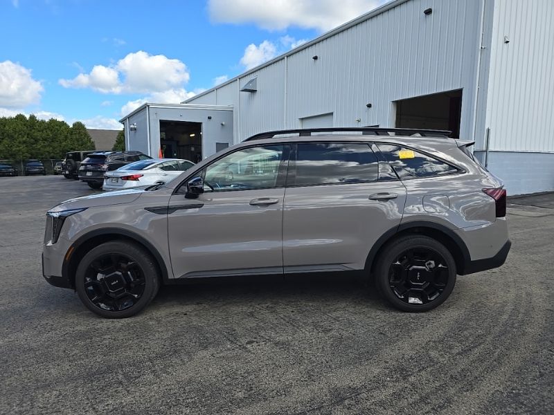 Used 2024 Kia Sorento SUV