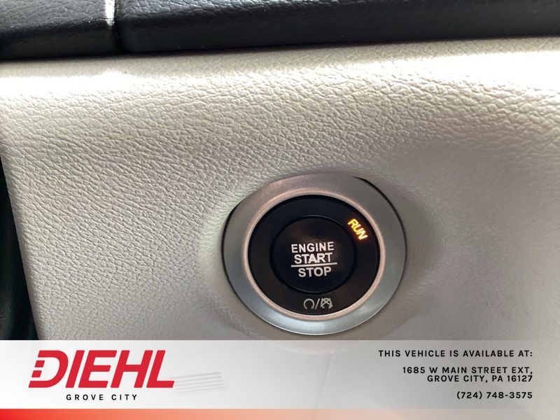 Used 2019 Chrysler Pacifica Van