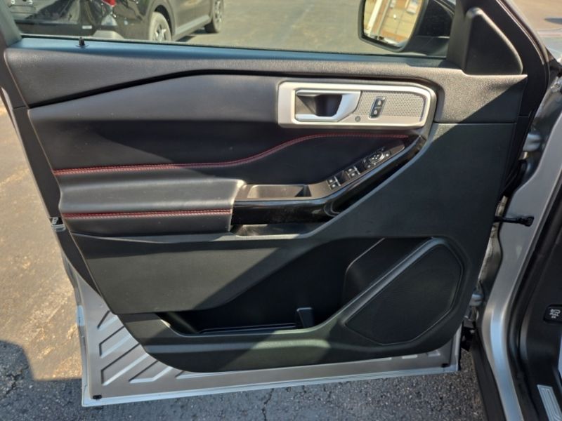Used 2023 Ford Explorer SUV