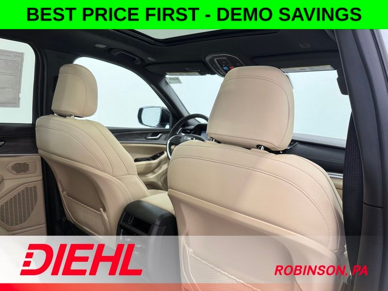 New 2026 Jeep Grand Cherokee SUV