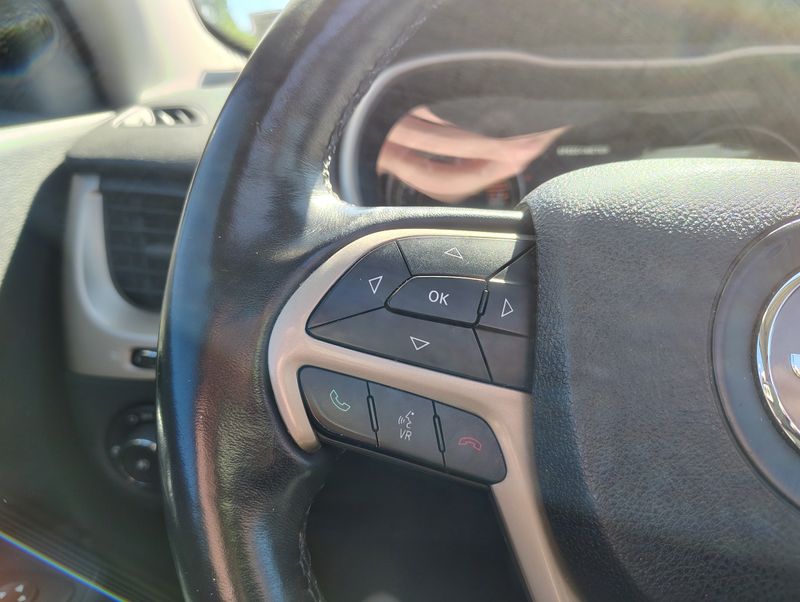 Used 2016 Jeep Cherokee SUV
