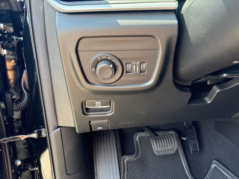 New 2026 Jeep Grand Cherokee SUV