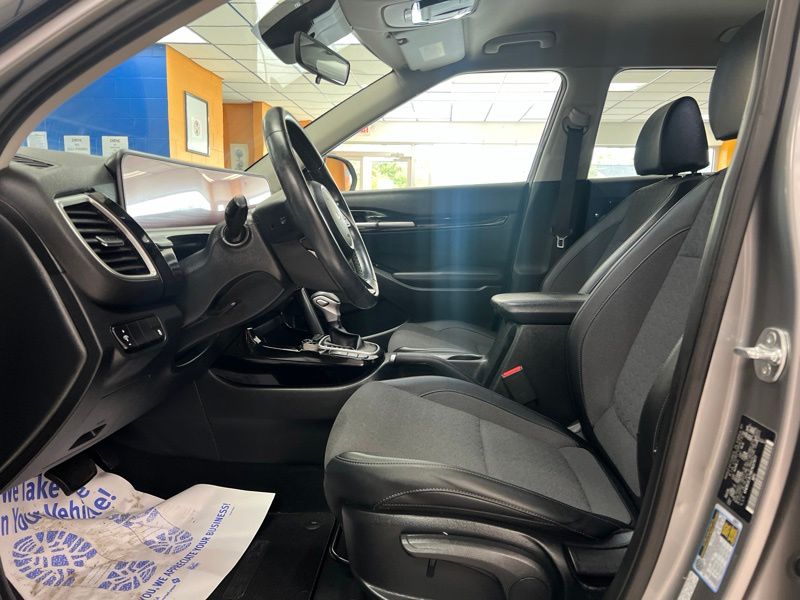 Used 2024 Kia Seltos SUV