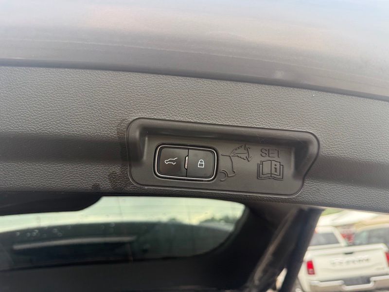 Used 2023 Ford Explorer SUV