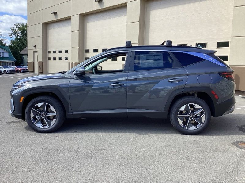 New 2026 Hyundai Tucson Hybrid SUV
