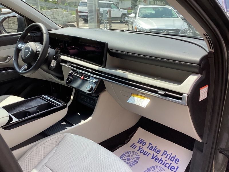 New 2026 Hyundai Tucson Hybrid SUV