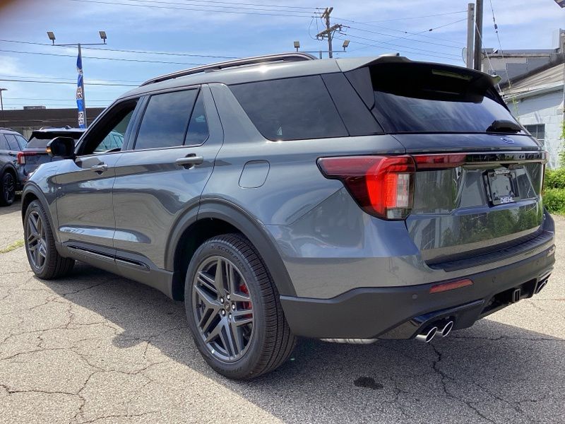 New 2026 Ford Explorer SUV