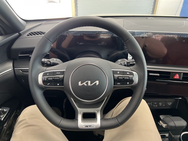 New 2026 Kia K5 Sedan